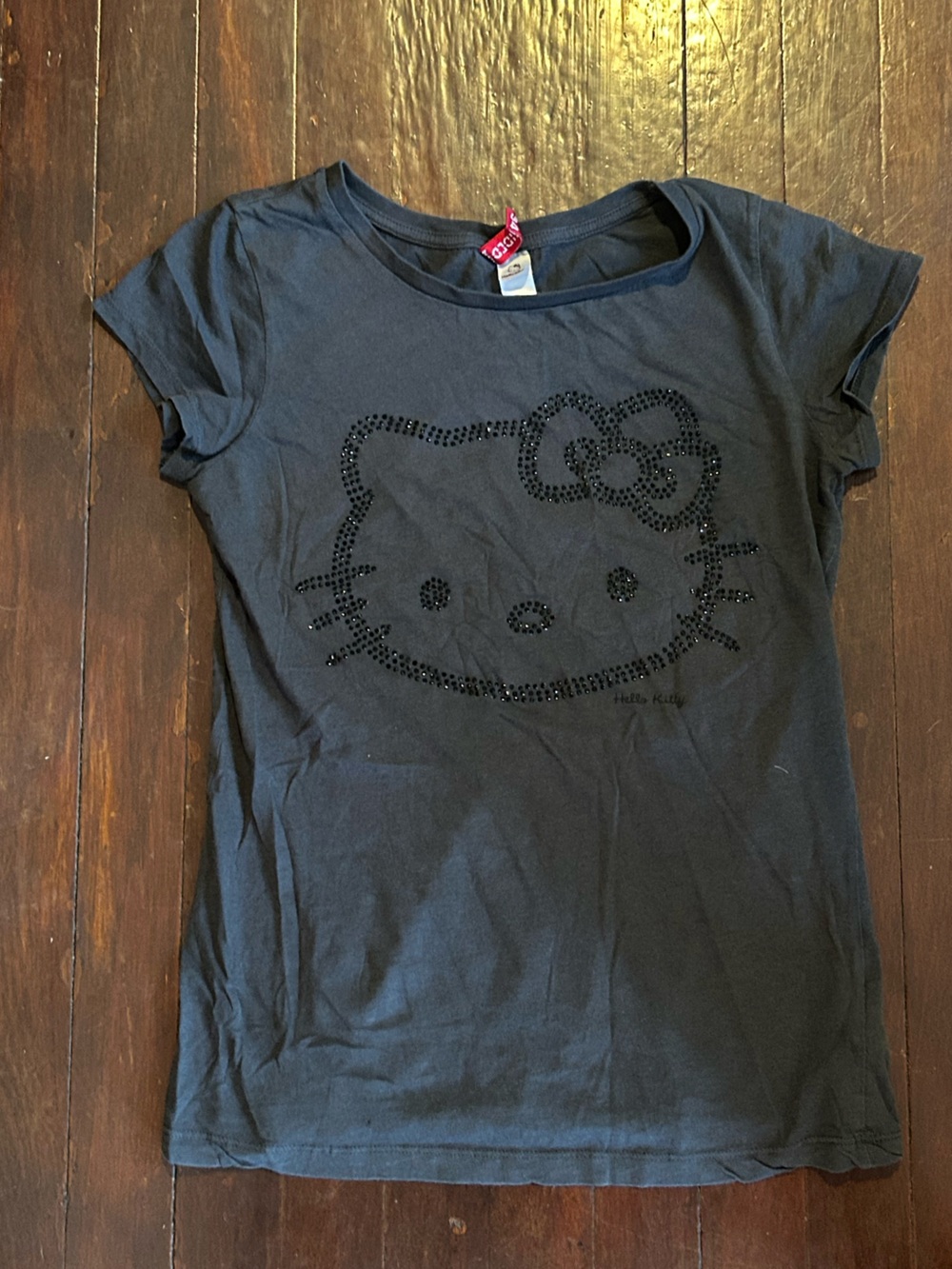 H&M Hello Kitty Gray Rhinestone Hello Kitty Cartoon Graphic Knit T-Shirt M